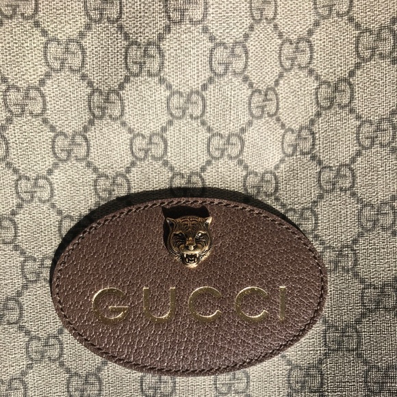 Gucci GG Supreme Drawstring Backpack - Picture 4 of 7
